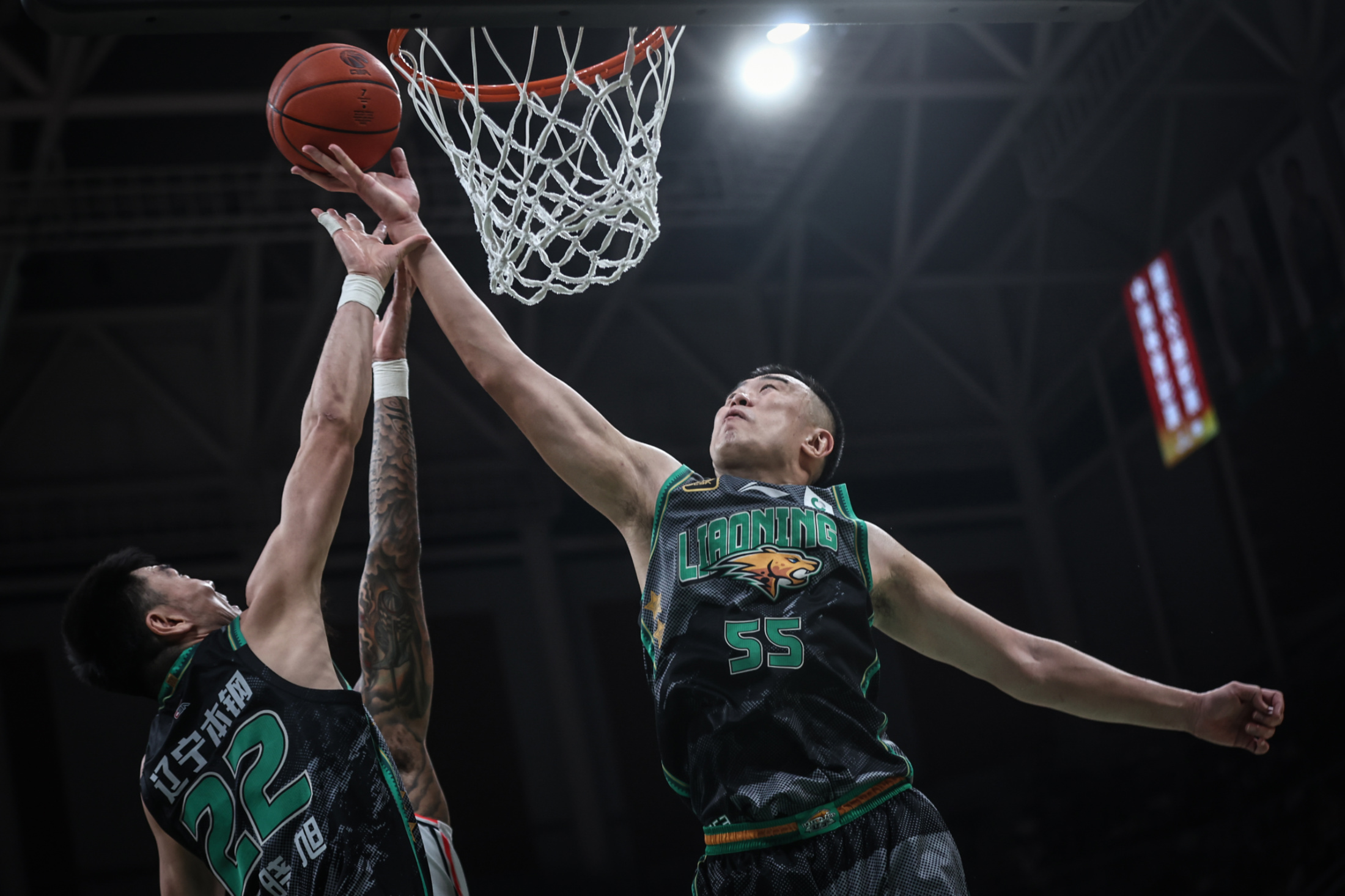 九游体育官方网站-关于NBA常规赛冲刺阶段再迎强敌；葡萄牙体育外线爆发；主帅态度——态度坚定；年轻球员得到机会的信息